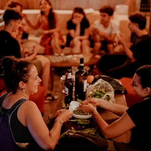 berat-backpackers-hostel.albaniahotels.org/